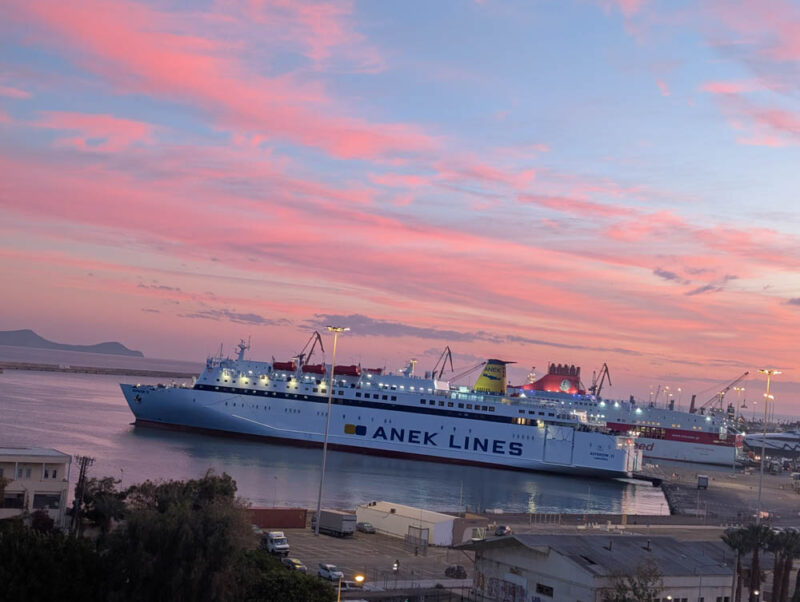 PXL_20251230_051454143.jpg PXL_20251230_051454143.jpg